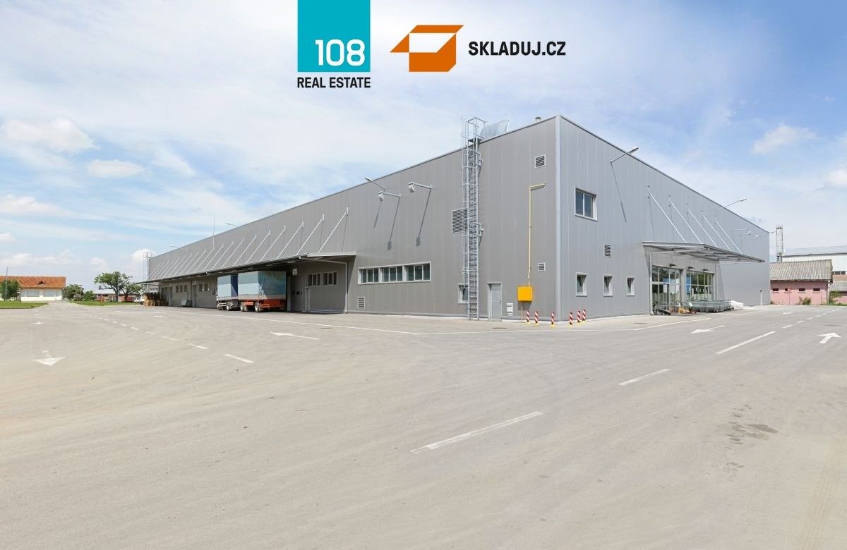 Pronájem komerčního prostoru 2000 m² - foto 1