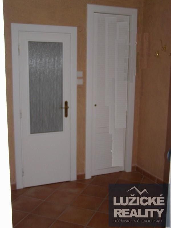 Pronájem bytu 2+1 79 m² - foto 7