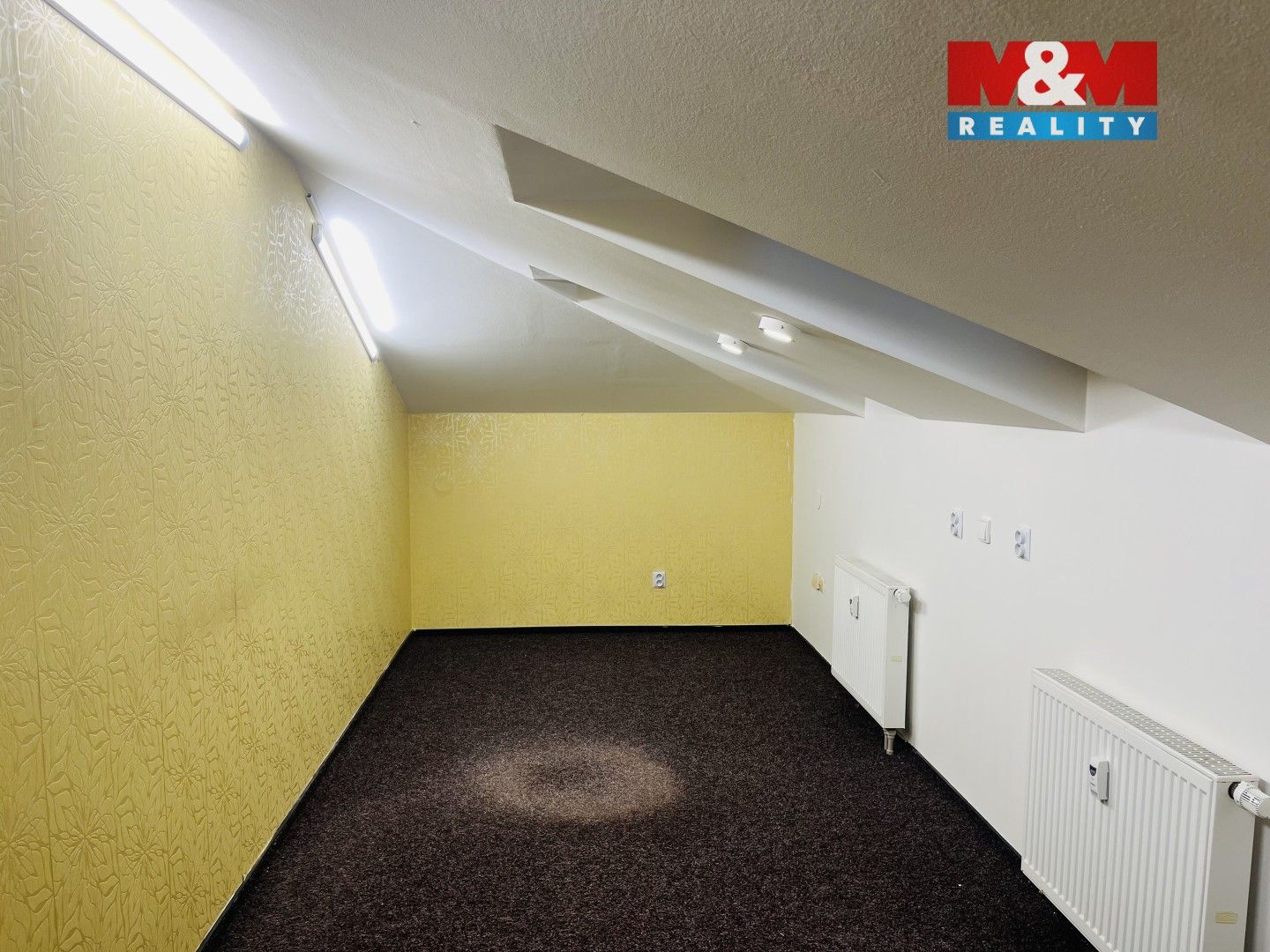 Pronájem komerčního prostoru 16 m² - foto 2