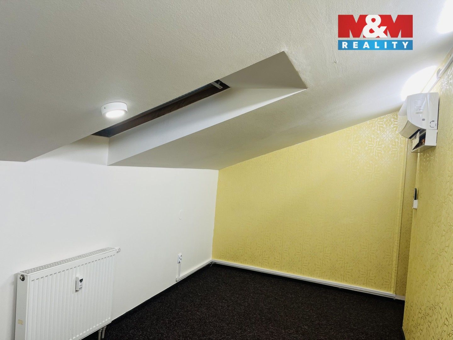 Pronájem komerčního prostoru 16 m² - foto 4