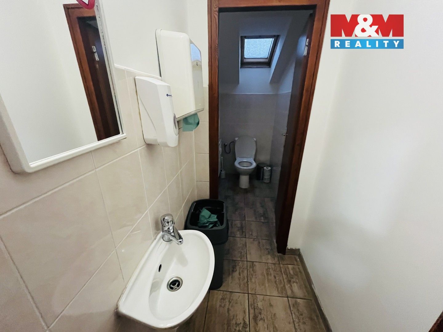 Pronájem komerčního prostoru 16 m² - foto 10