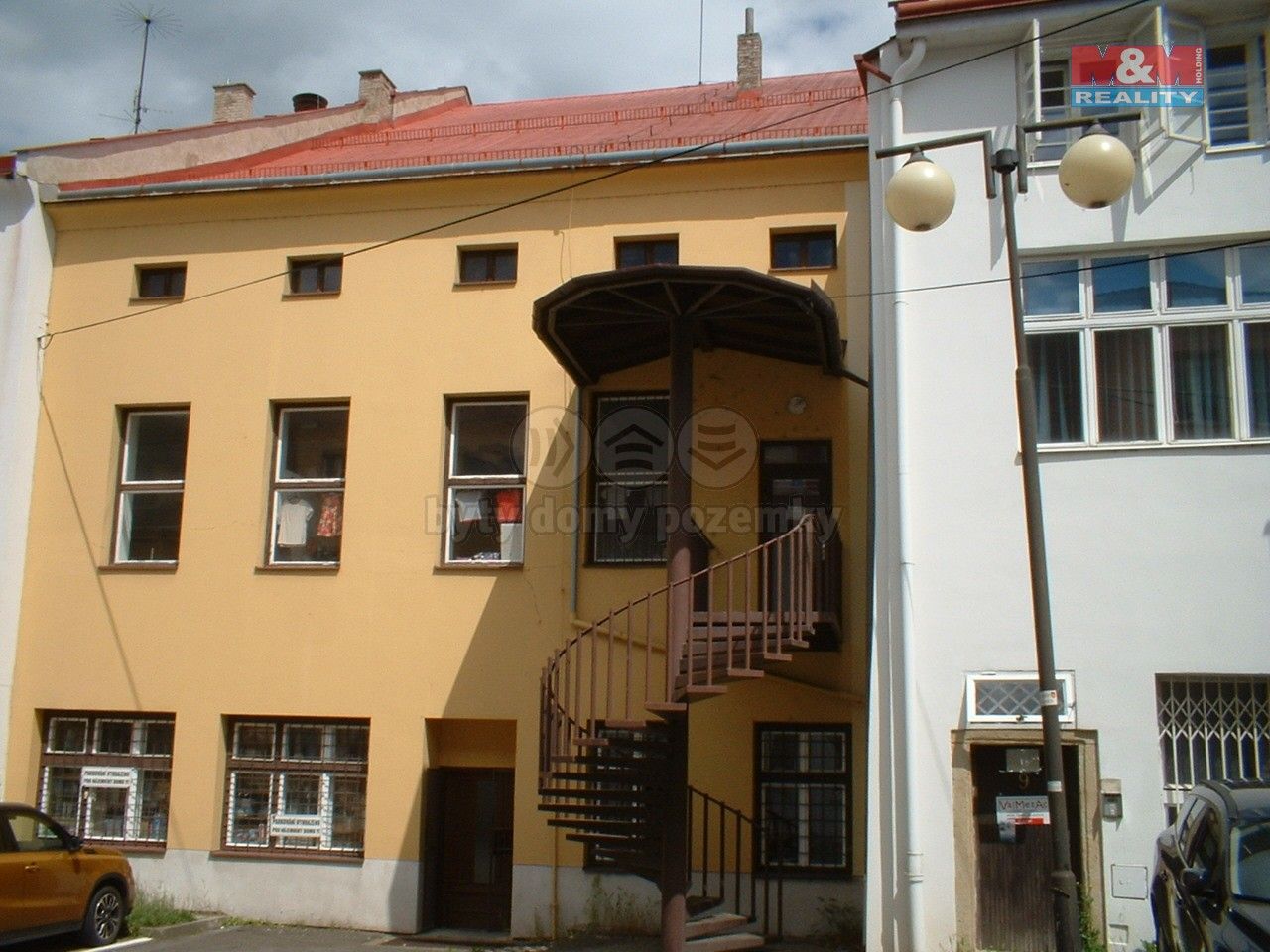 Pronájem komerčního prostoru 99 m² - foto 2