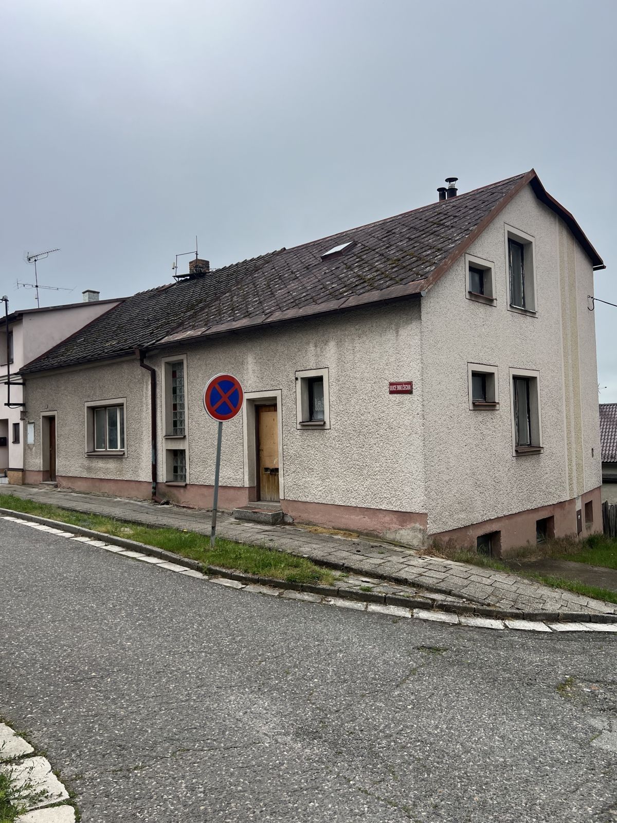 Prodej domu 200 m² - foto 3