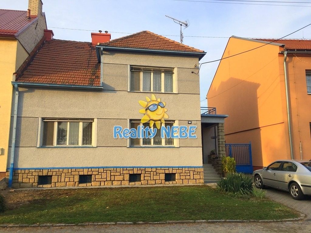 Pronájem domu 150 m² - foto 1