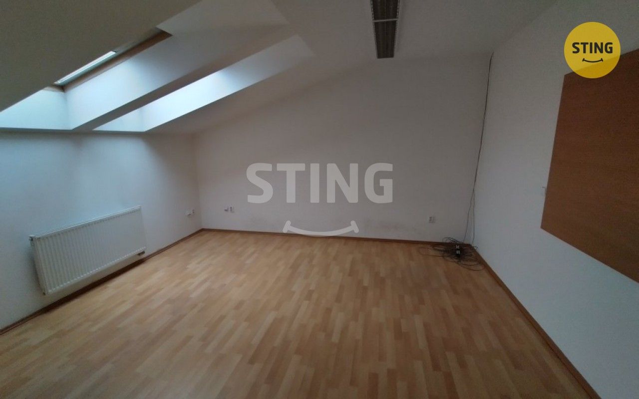 Pronájem komerčního prostoru 21 m² - foto 2