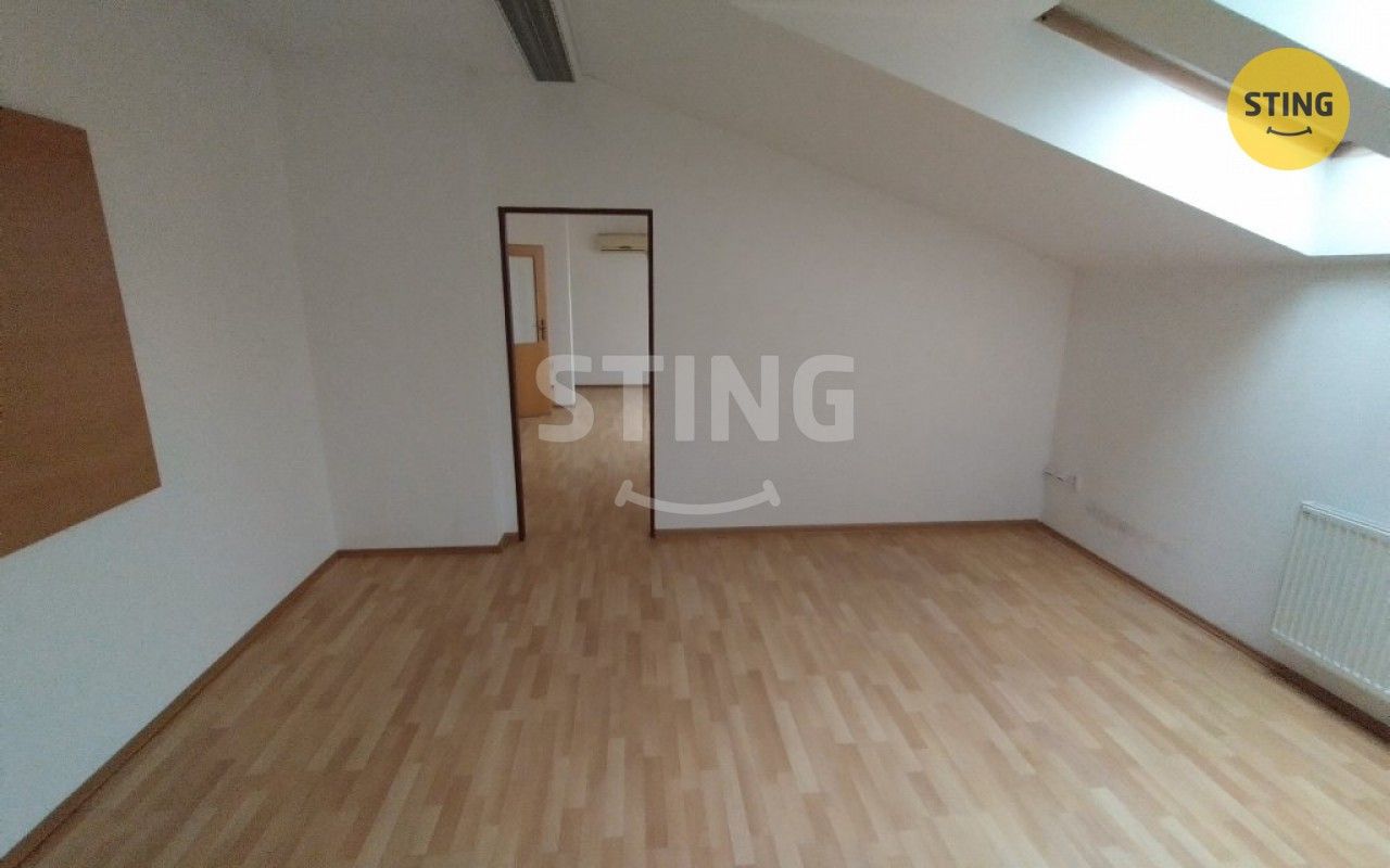 Pronájem komerčního prostoru 21 m² - foto 8