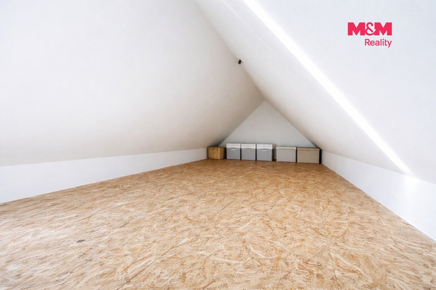 Pronájem bytu 3+kk 70 m² - foto 10