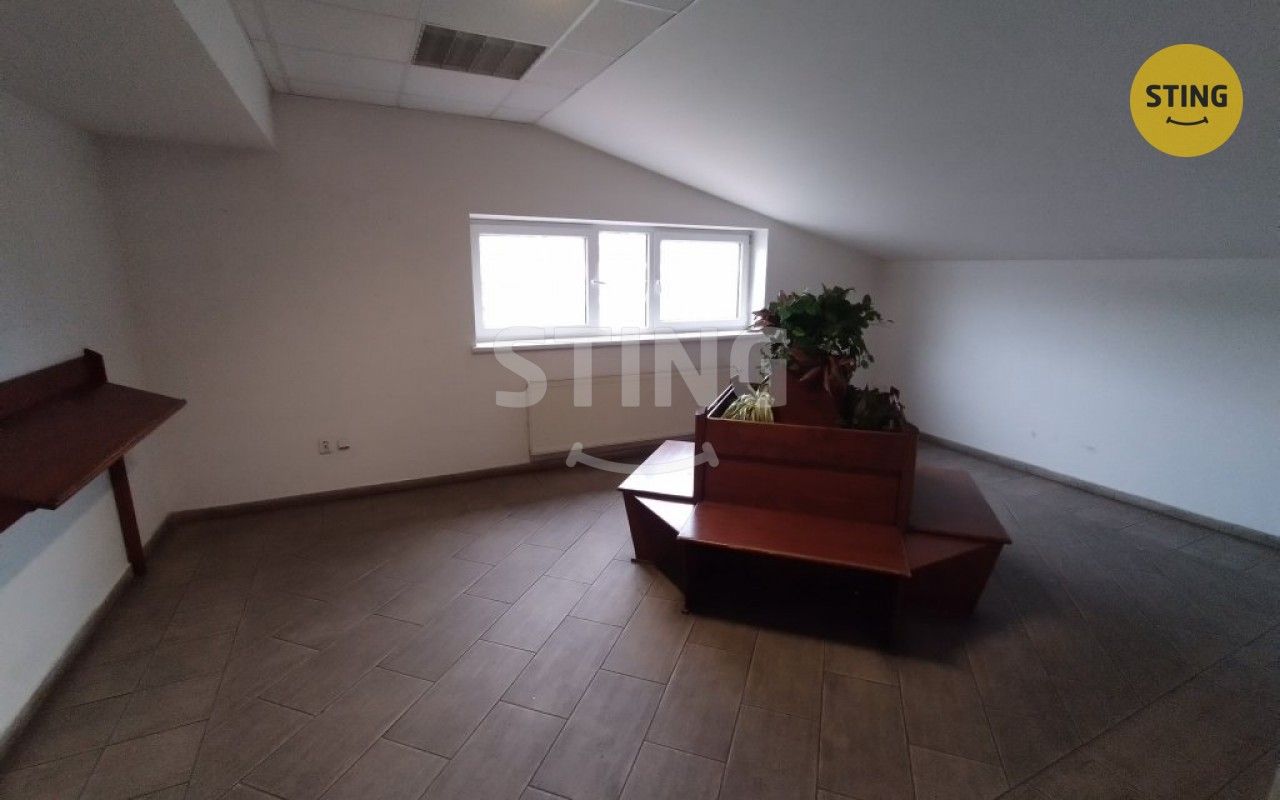 Pronájem komerčního prostoru 21 m² - foto 16