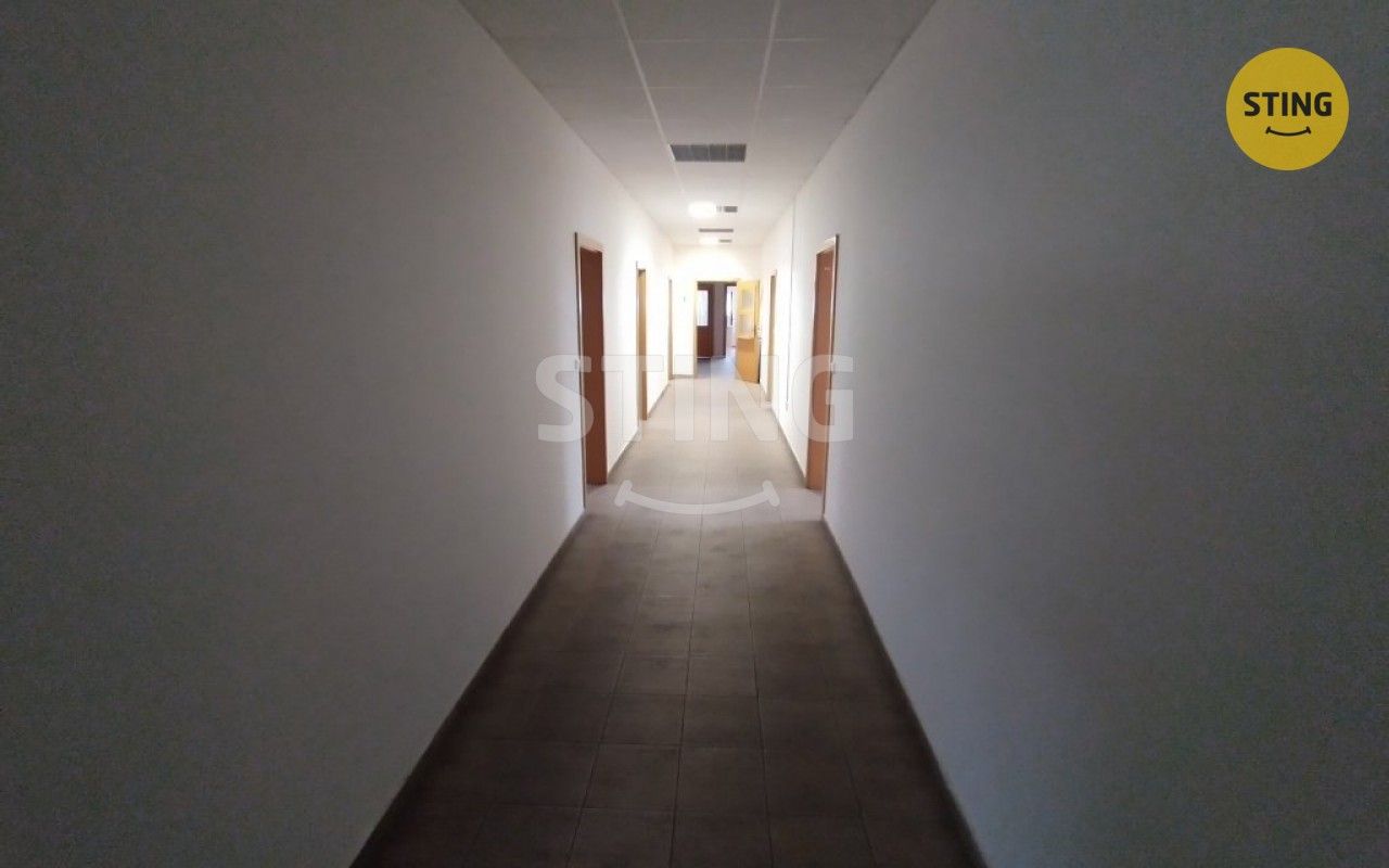 Pronájem komerčního prostoru 21 m² - foto 20