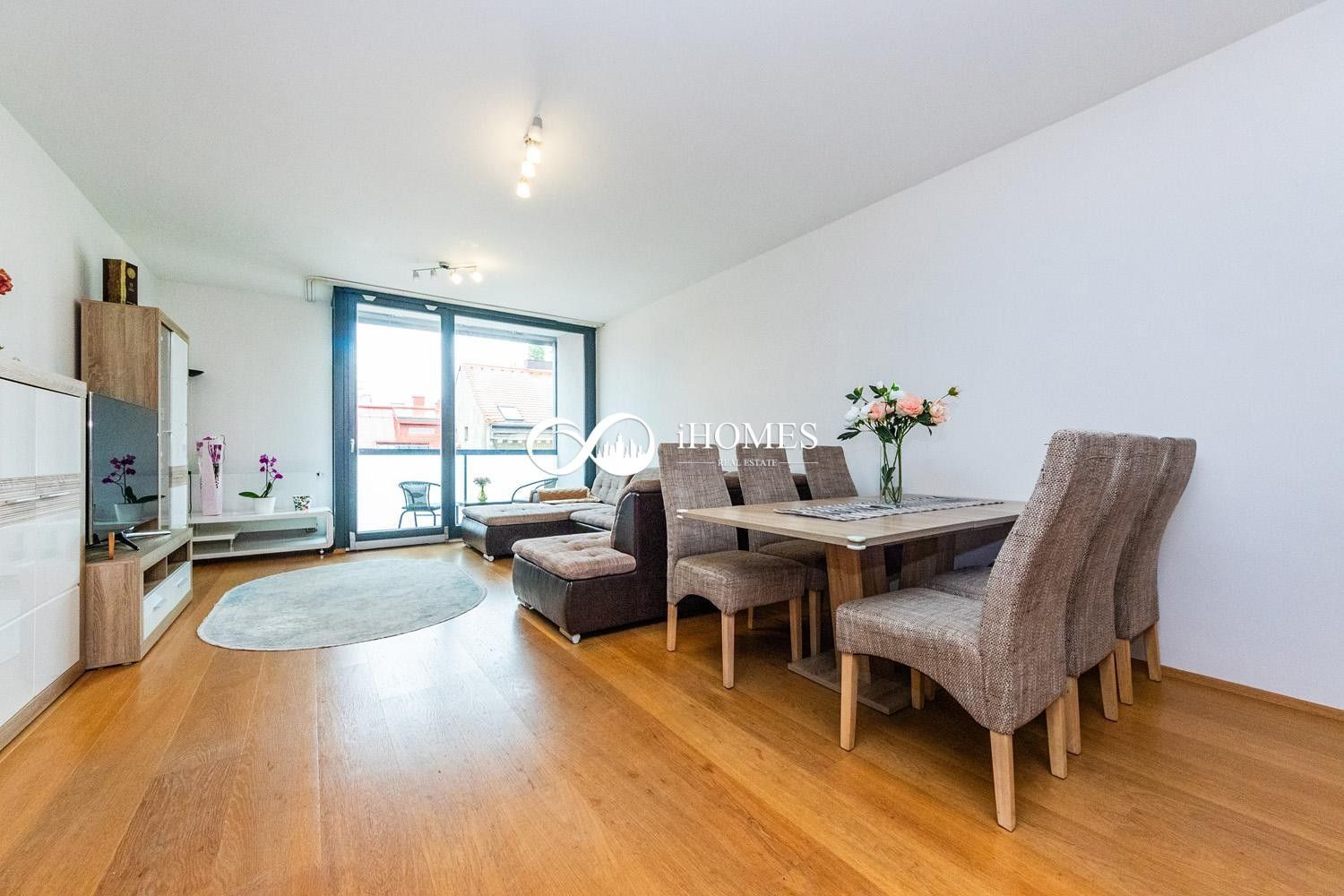 Pronájem bytu 3+kk 115 m² - foto 14