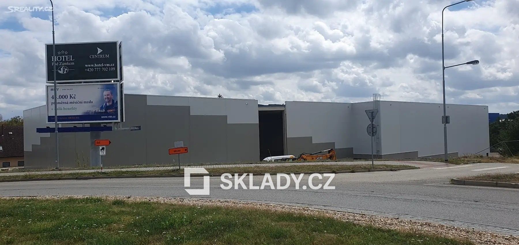 Pronájem komerčního prostoru 1000 m² - foto 8