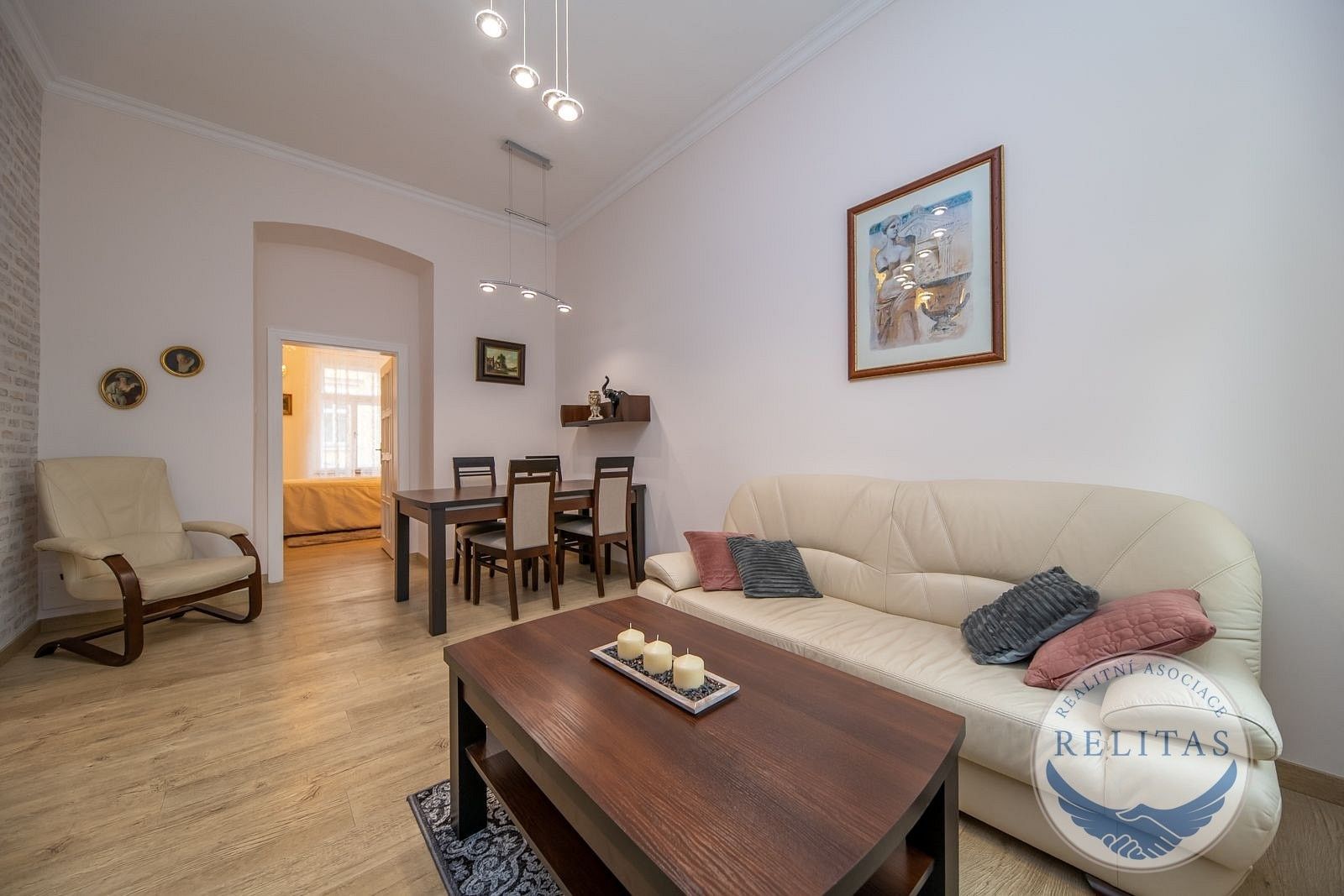 Pronájem bytu 2+1 63 m² - foto 5