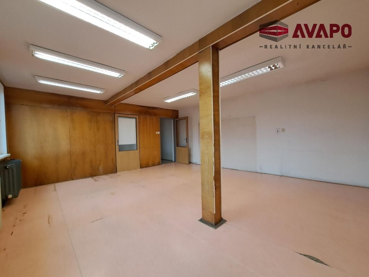 Pronájem komerčního prostoru 63 m² - foto 3