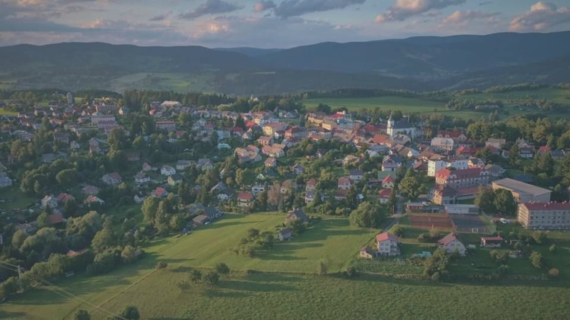 Prodej komerčního prostoru 250 m² - foto 10