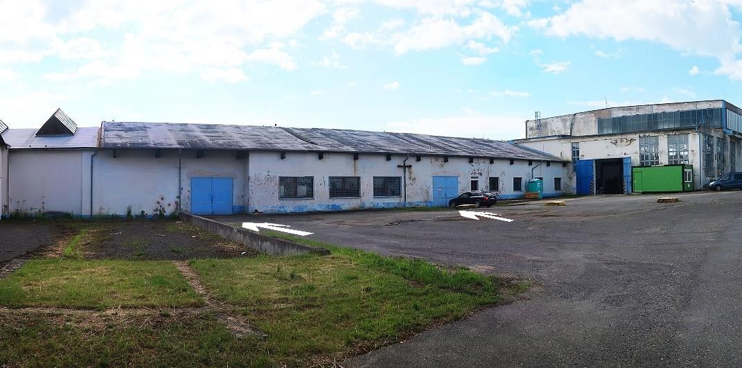 Pronájem komerčního prostoru 1000 m² - foto 5