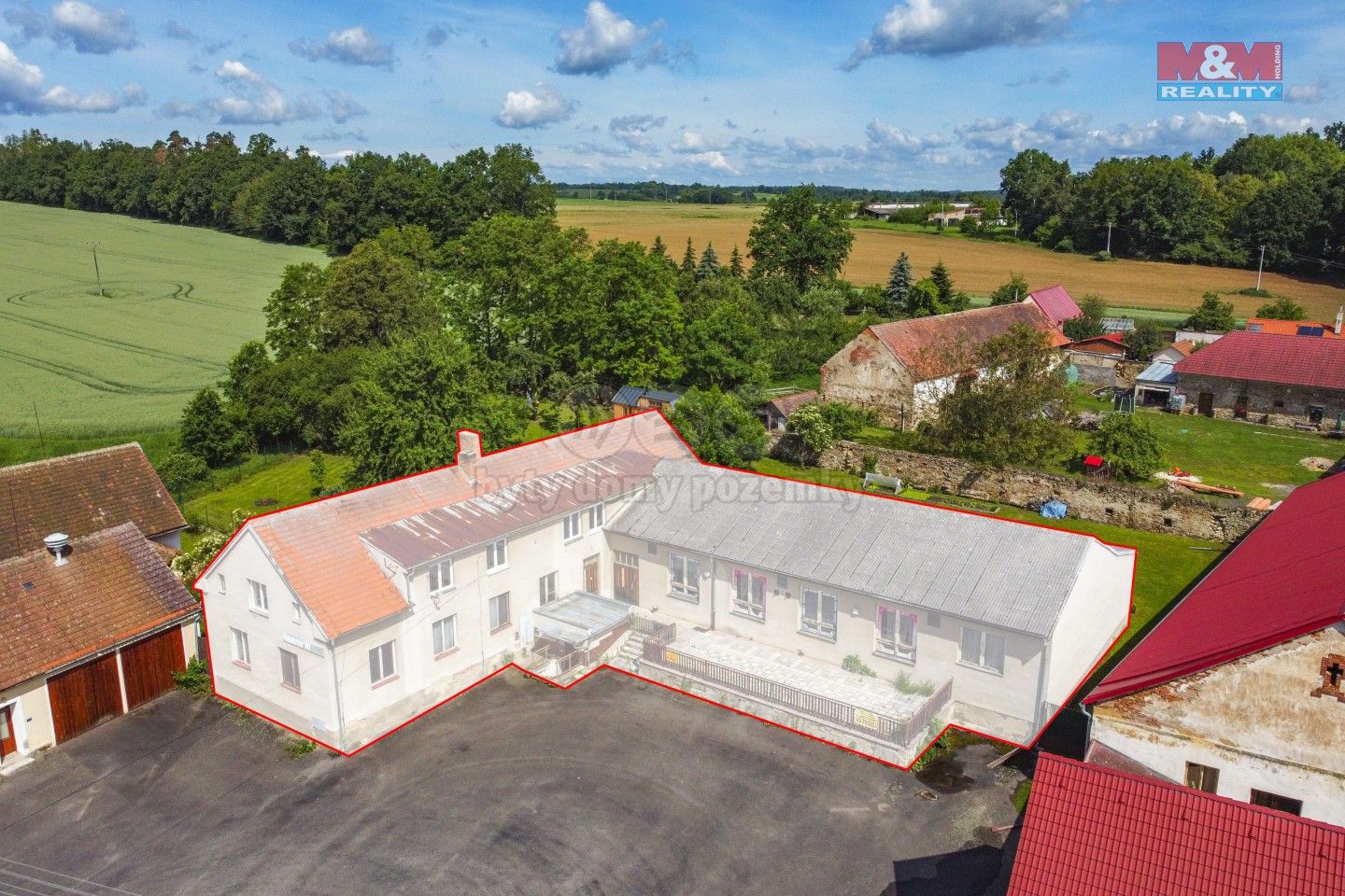 Prodej komerčního prostoru 872 m² - foto 2