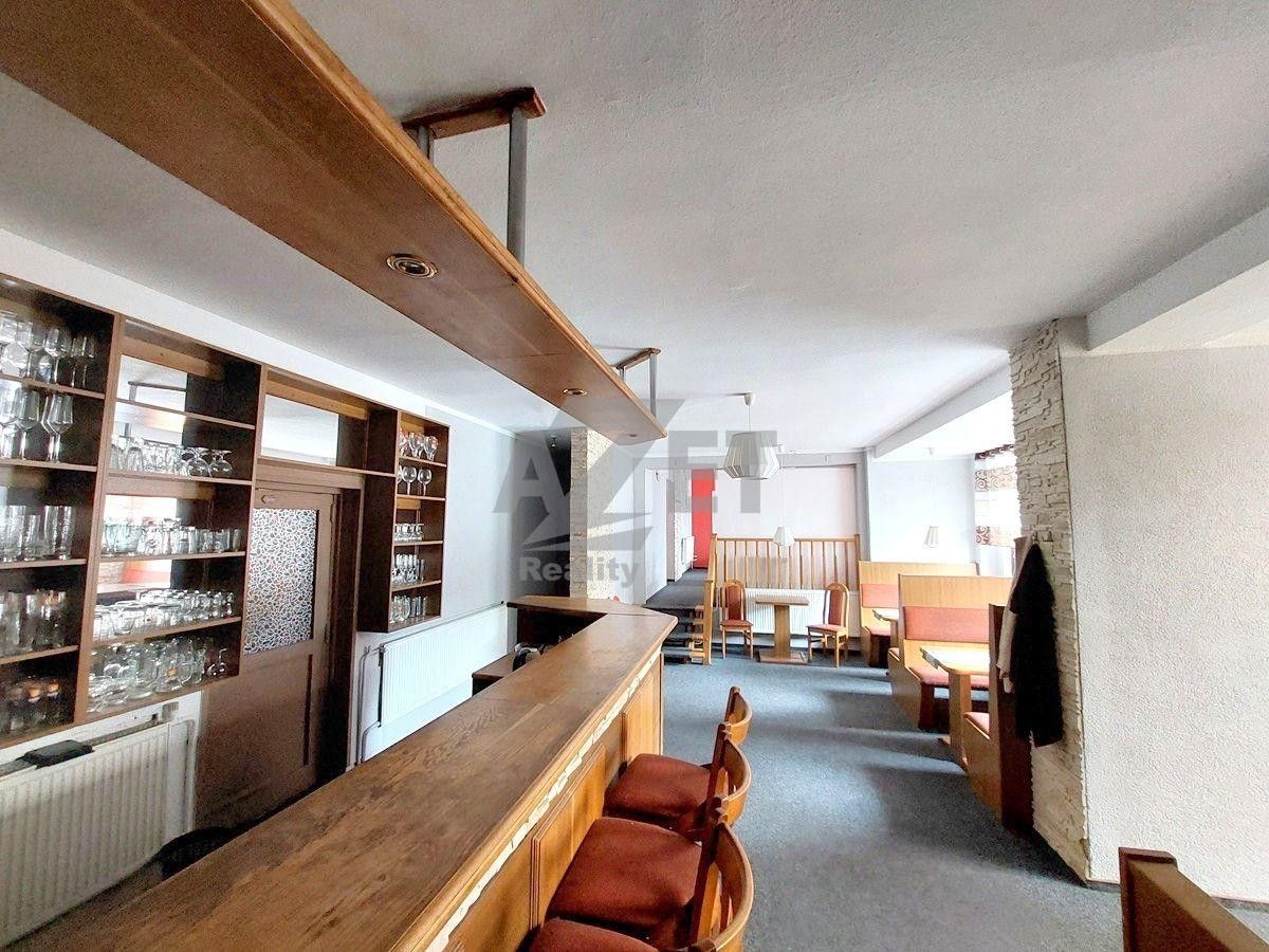 Prodej komerčního prostoru 280 m² - foto 3