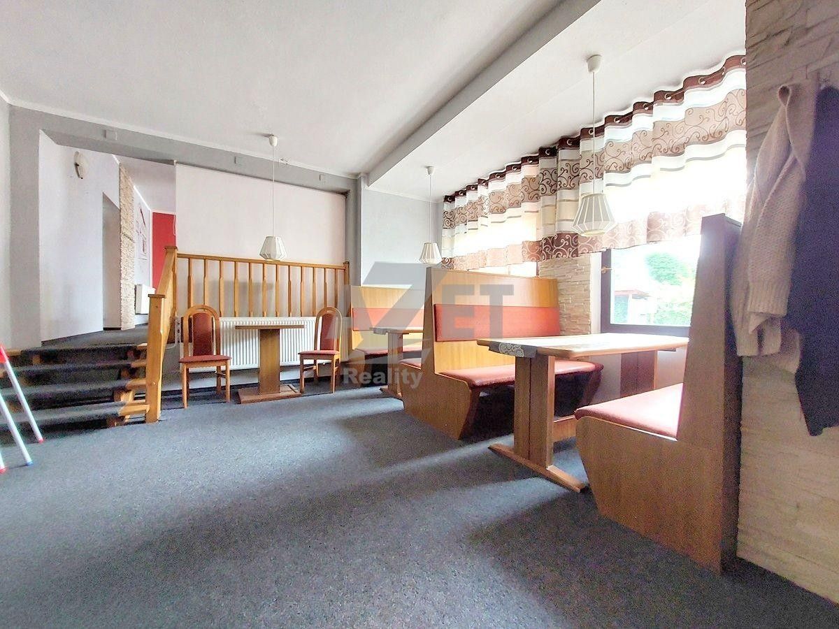 Prodej komerčního prostoru 280 m² - foto 4