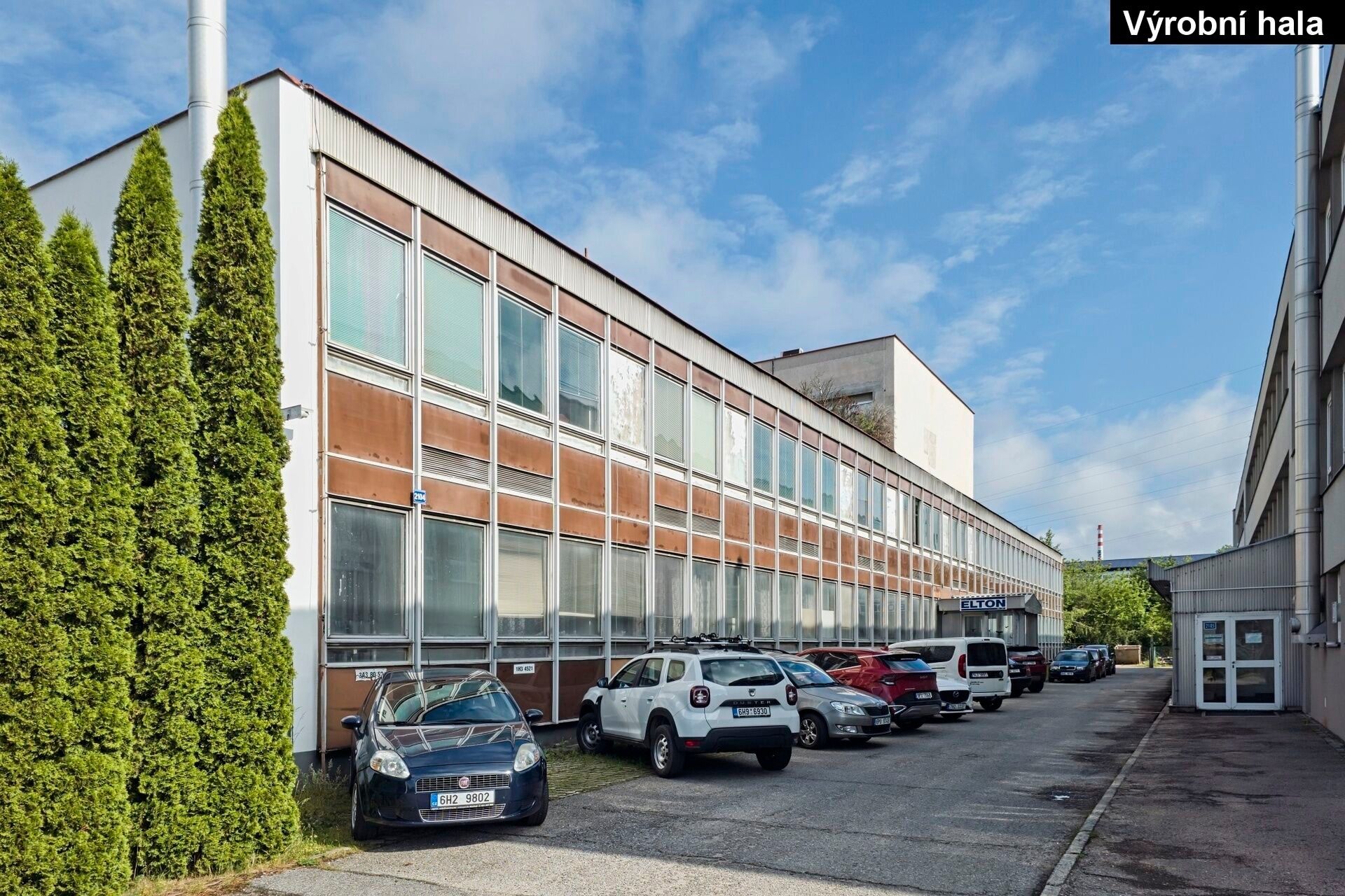 Pronájem komerčního prostoru 635 m² - foto 2