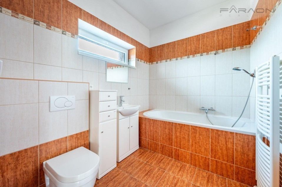 Pronájem bytu 1+kk 43 m² - foto 5