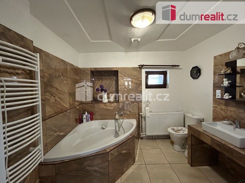 Prodej domu 240 m² - foto 15