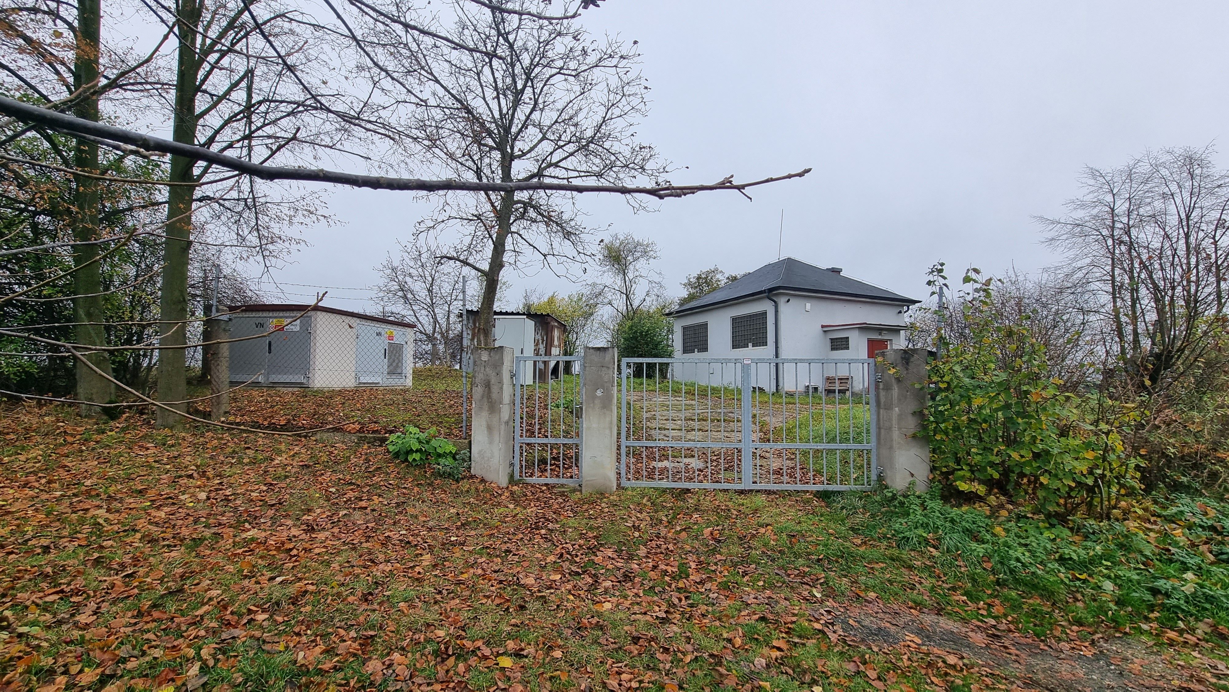 Prodej komerčního prostoru 54 m² - foto 1