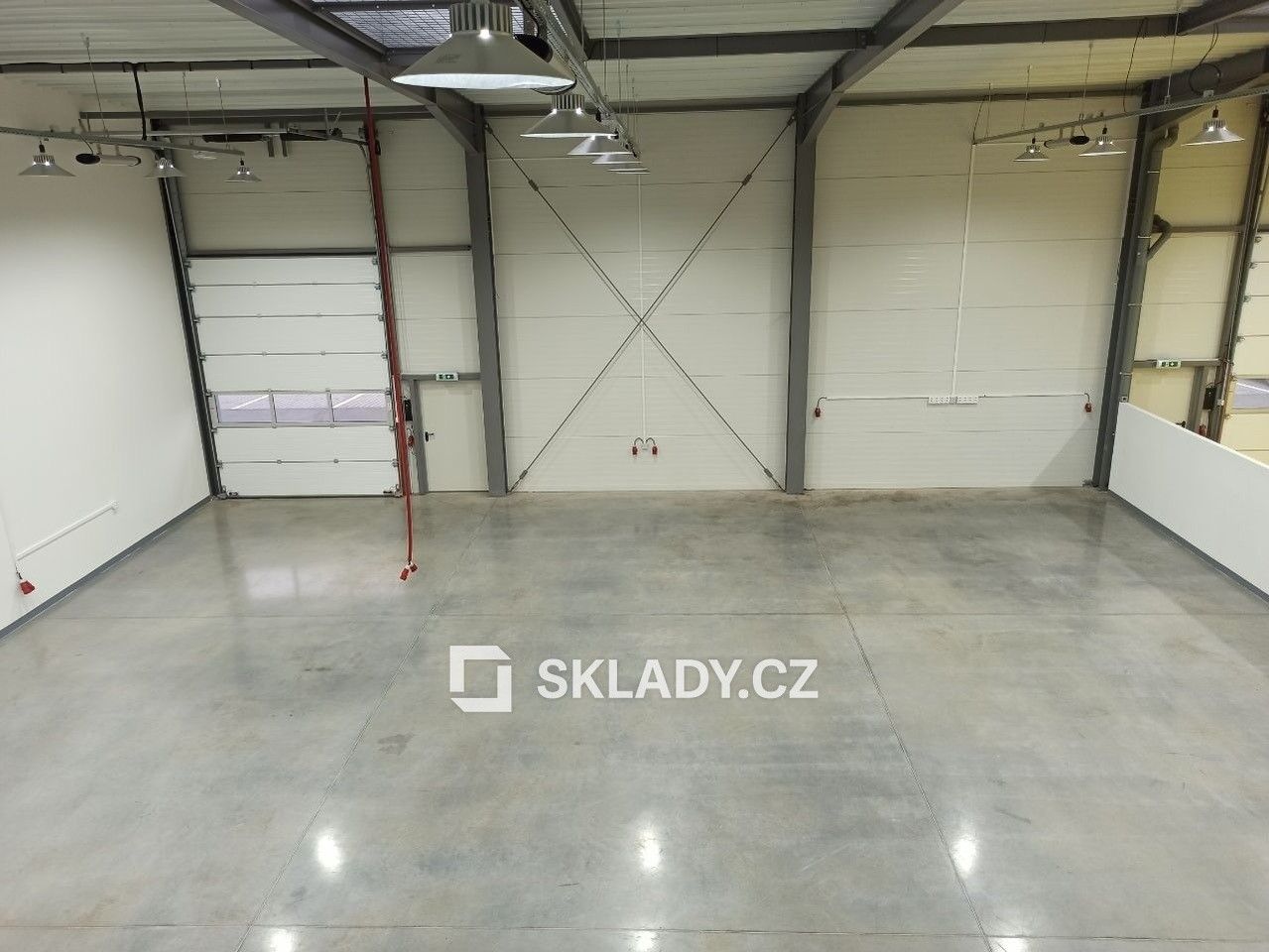 Pronájem komerčního prostoru 270 m² - foto 5