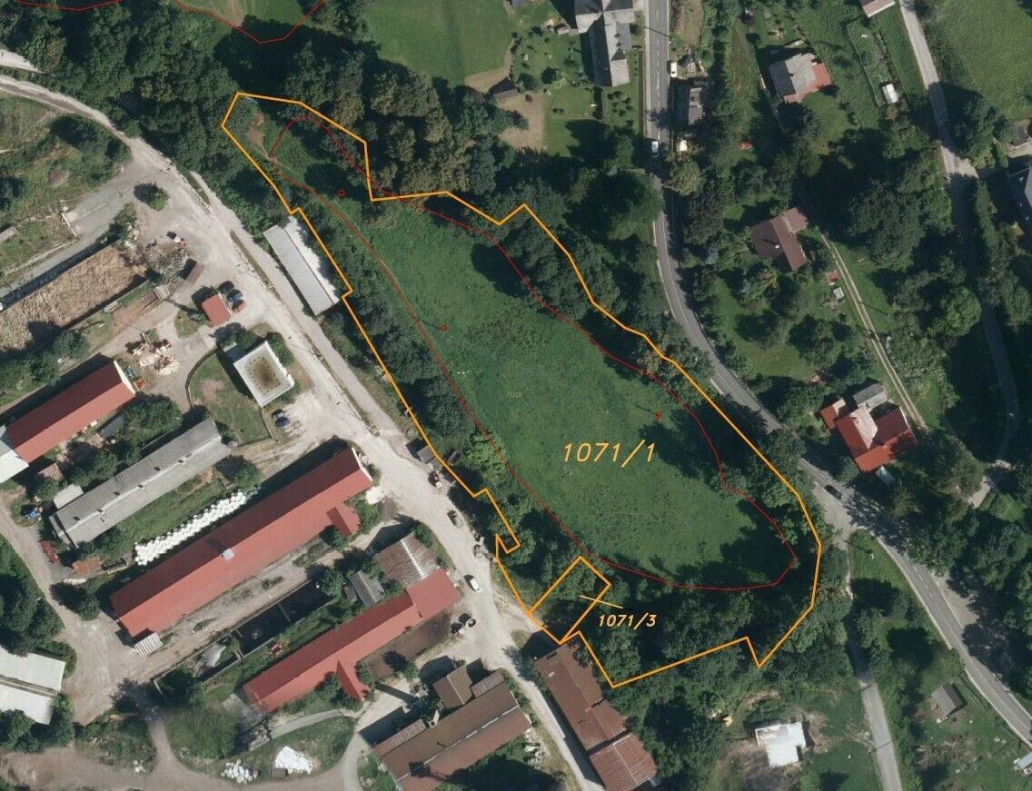 Prodej nemovitosti 12271 m² - foto 5