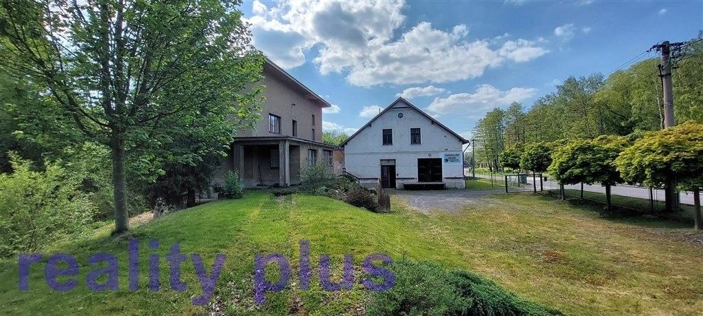 Prodej domu 250 m² - foto 2