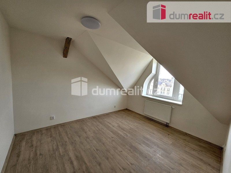 Pronájem bytu 2+kk 72 m² - foto 7