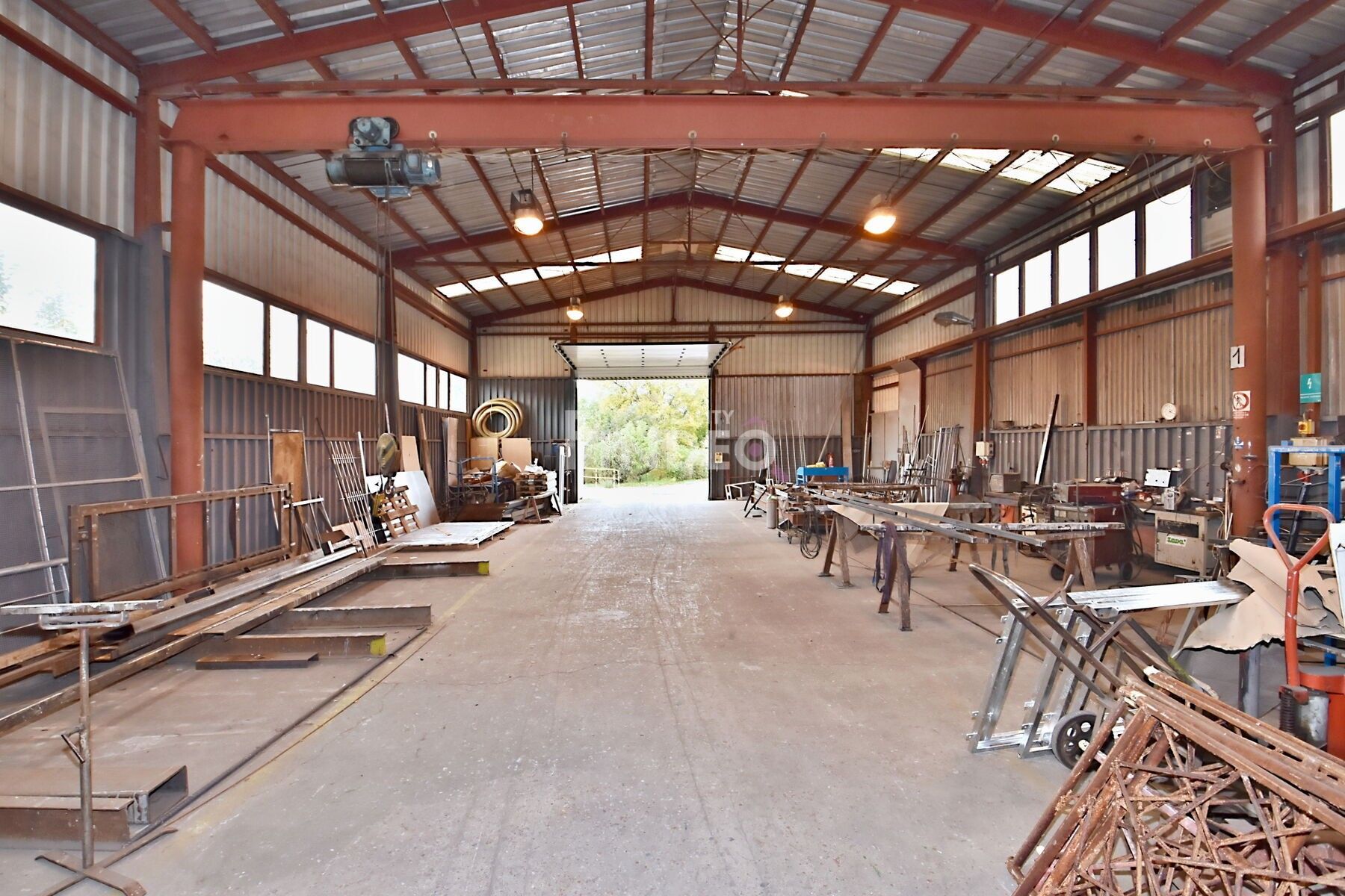 Pronájem komerčního prostoru 1350 m² - foto 13