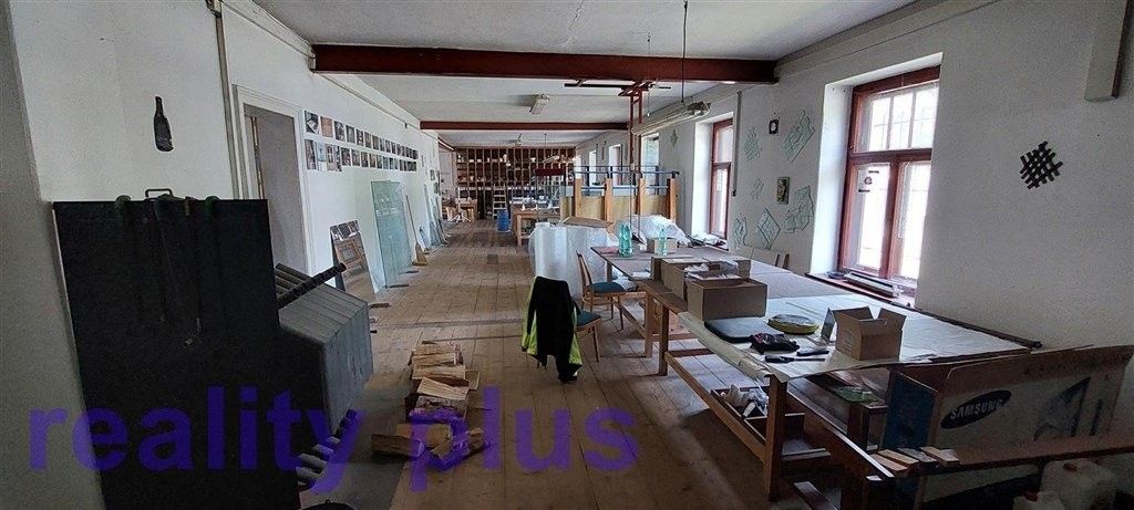 Prodej komerčního prostoru 900 m² - foto 11