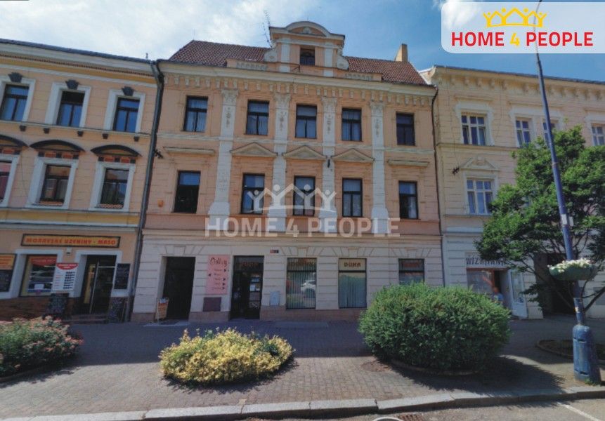 Pronájem komerčního prostoru 98 m² - foto 1