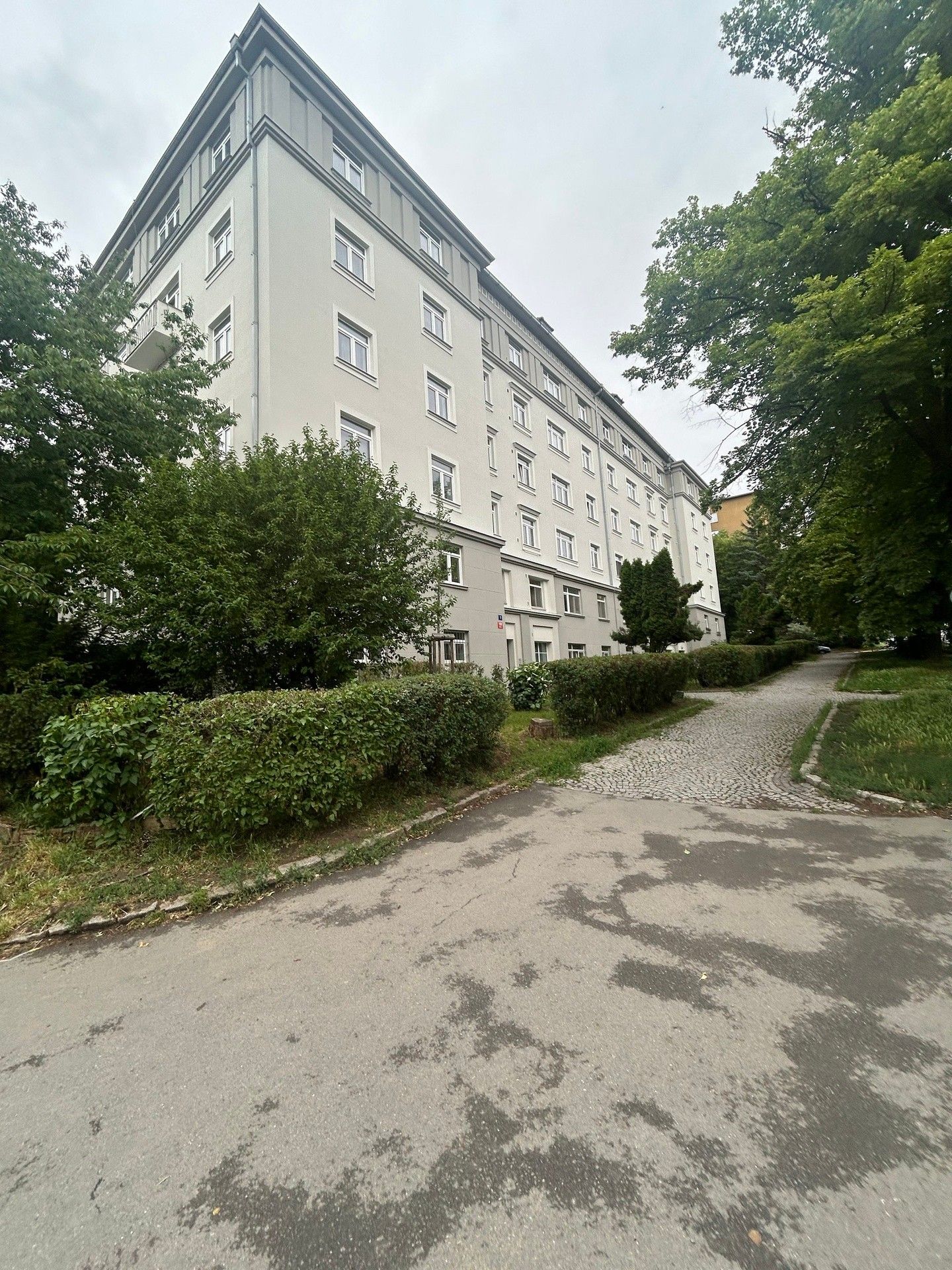 Pronájem bytu 2+kk 65 m² - foto 14