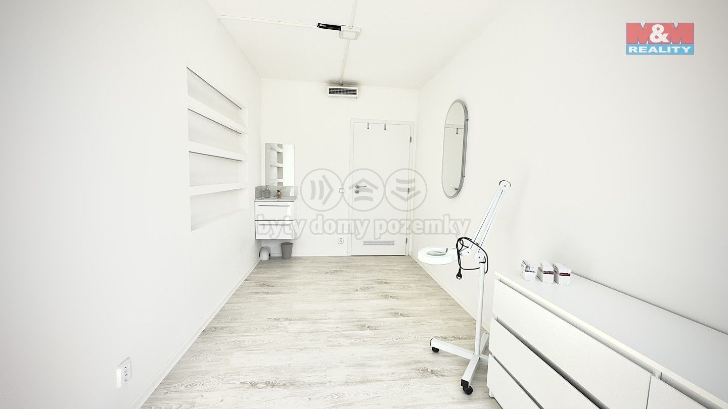 Pronájem komerčního prostoru 18 m² - foto 4
