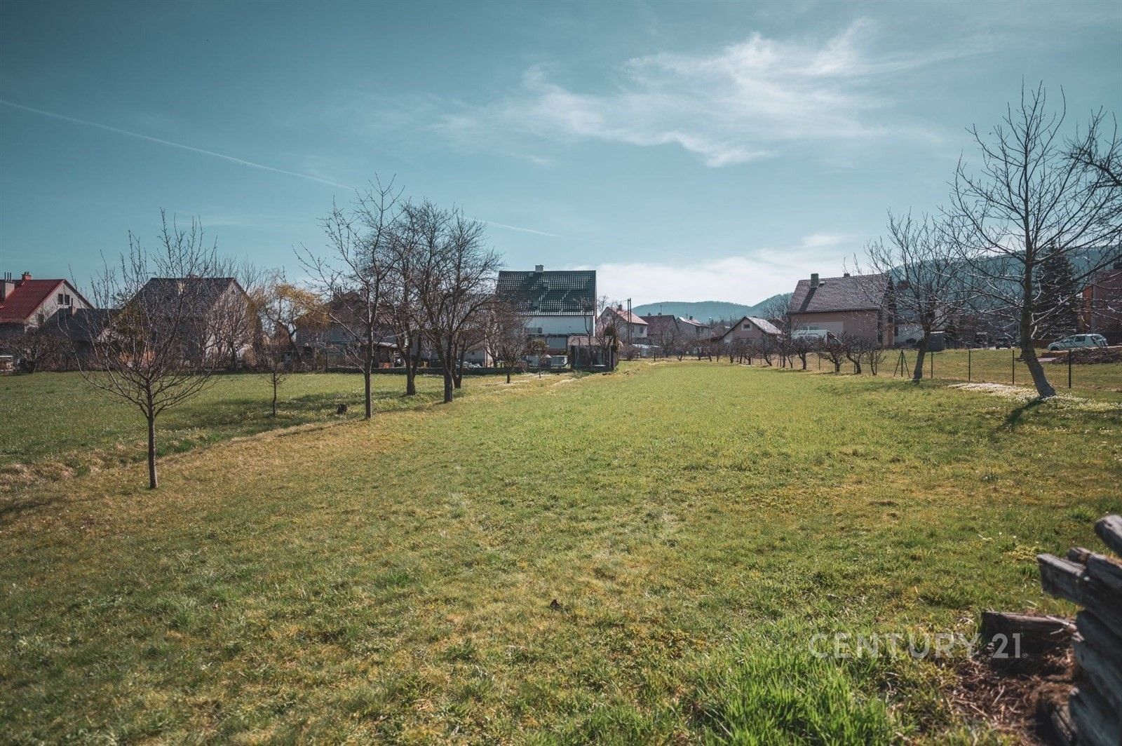 Prodej pozemku 1506 m² - foto 2
