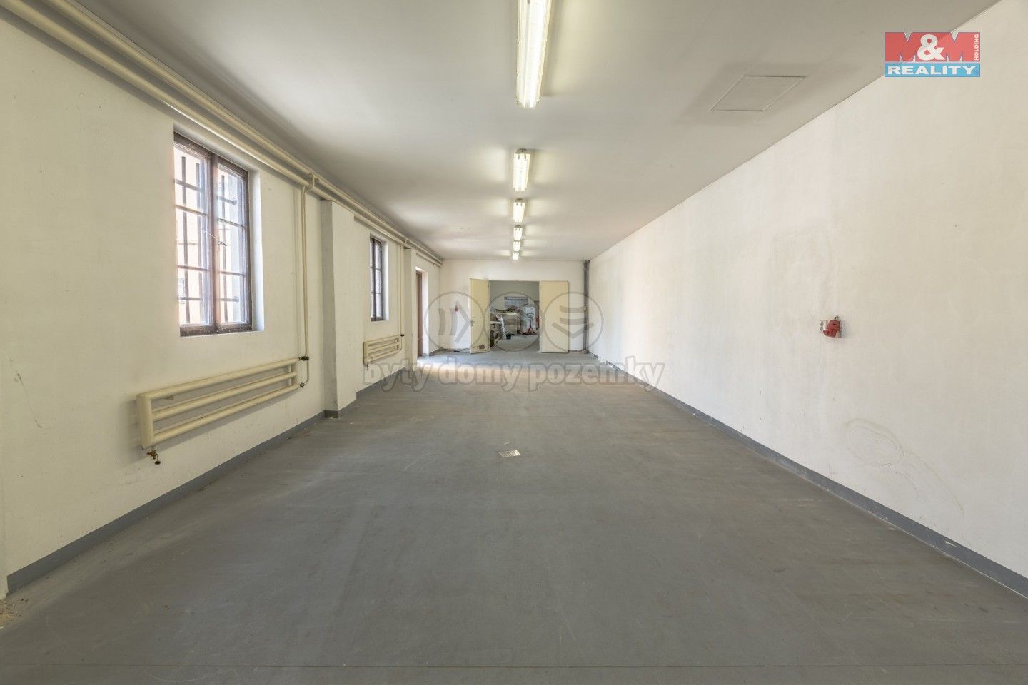 Prodej komerčního prostoru 1350 m² - foto 3