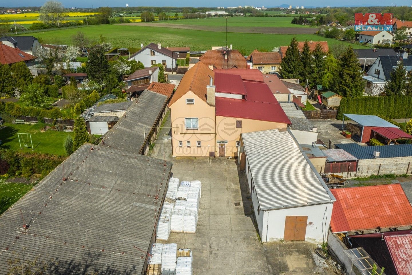 Prodej komerčního prostoru 1350 m² - foto 20