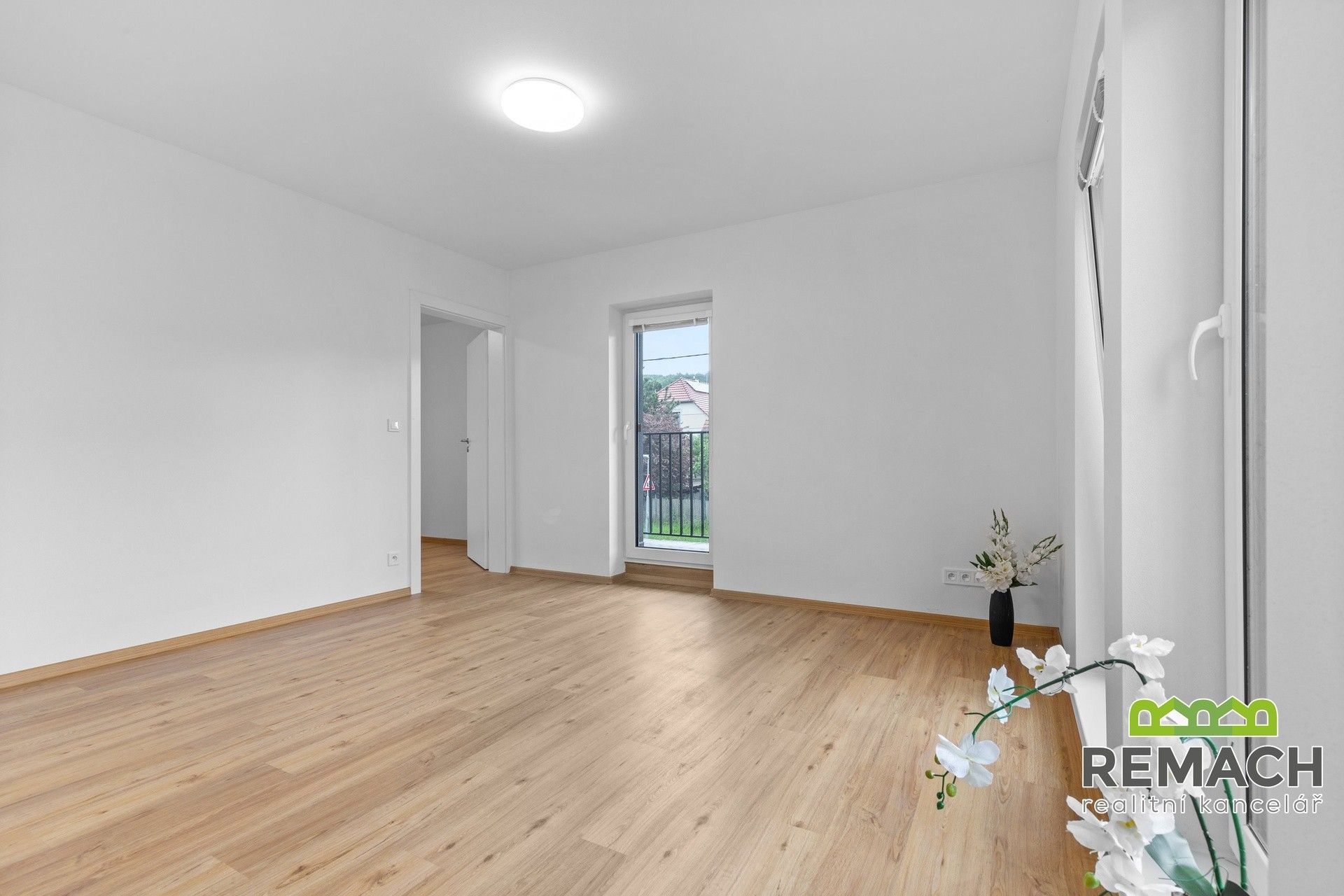 Pronájem bytu 2+kk 44 m² - foto 5