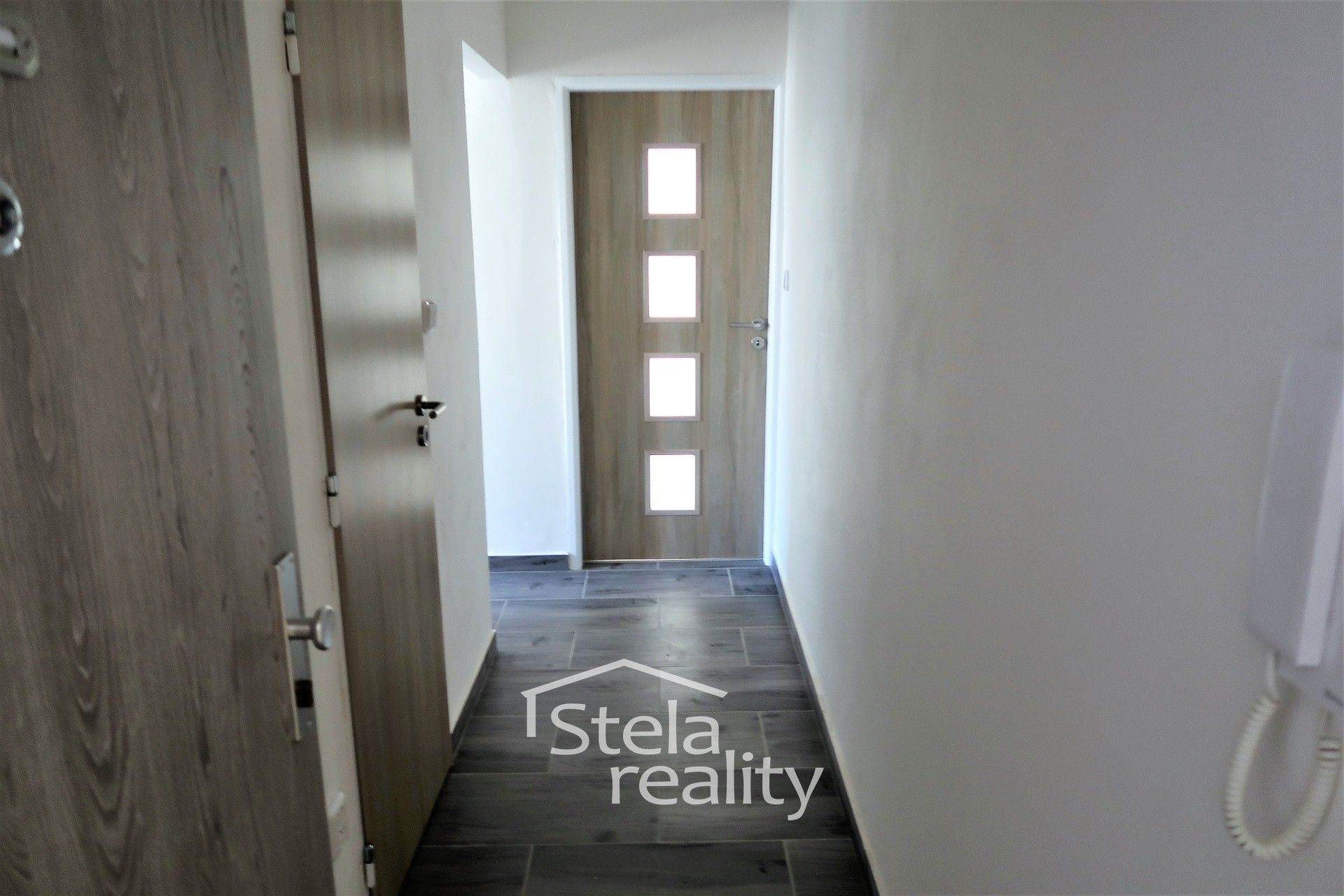 Pronájem bytu 2+1 55 m² - foto 5