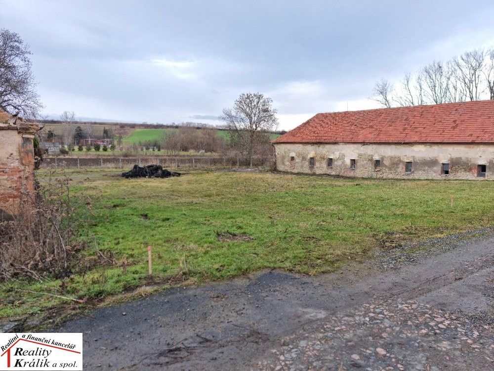 Prodej pozemku 650 m² - foto 3