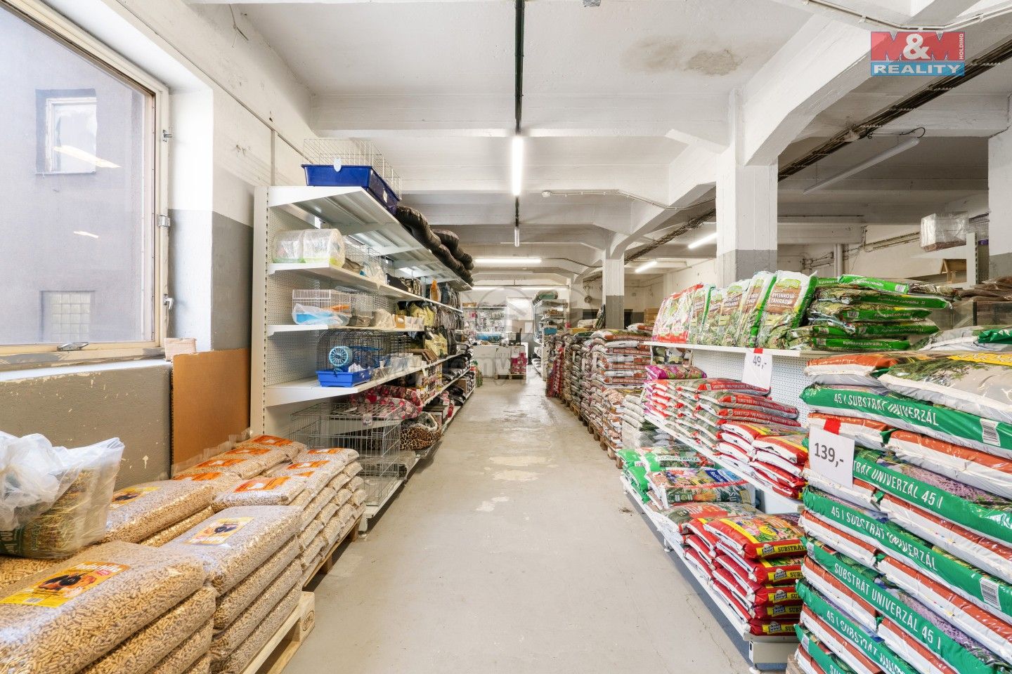 Prodej komerčního prostoru 3160 m² - foto 11