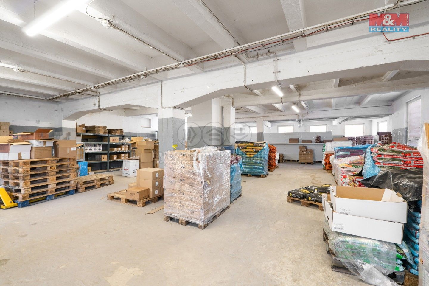 Prodej komerčního prostoru 3160 m² - foto 14