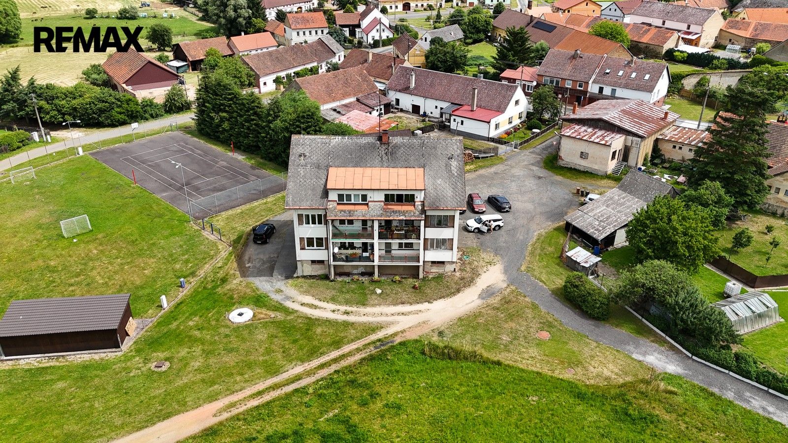 Prodej bytu 3+1 75 m² - foto 1