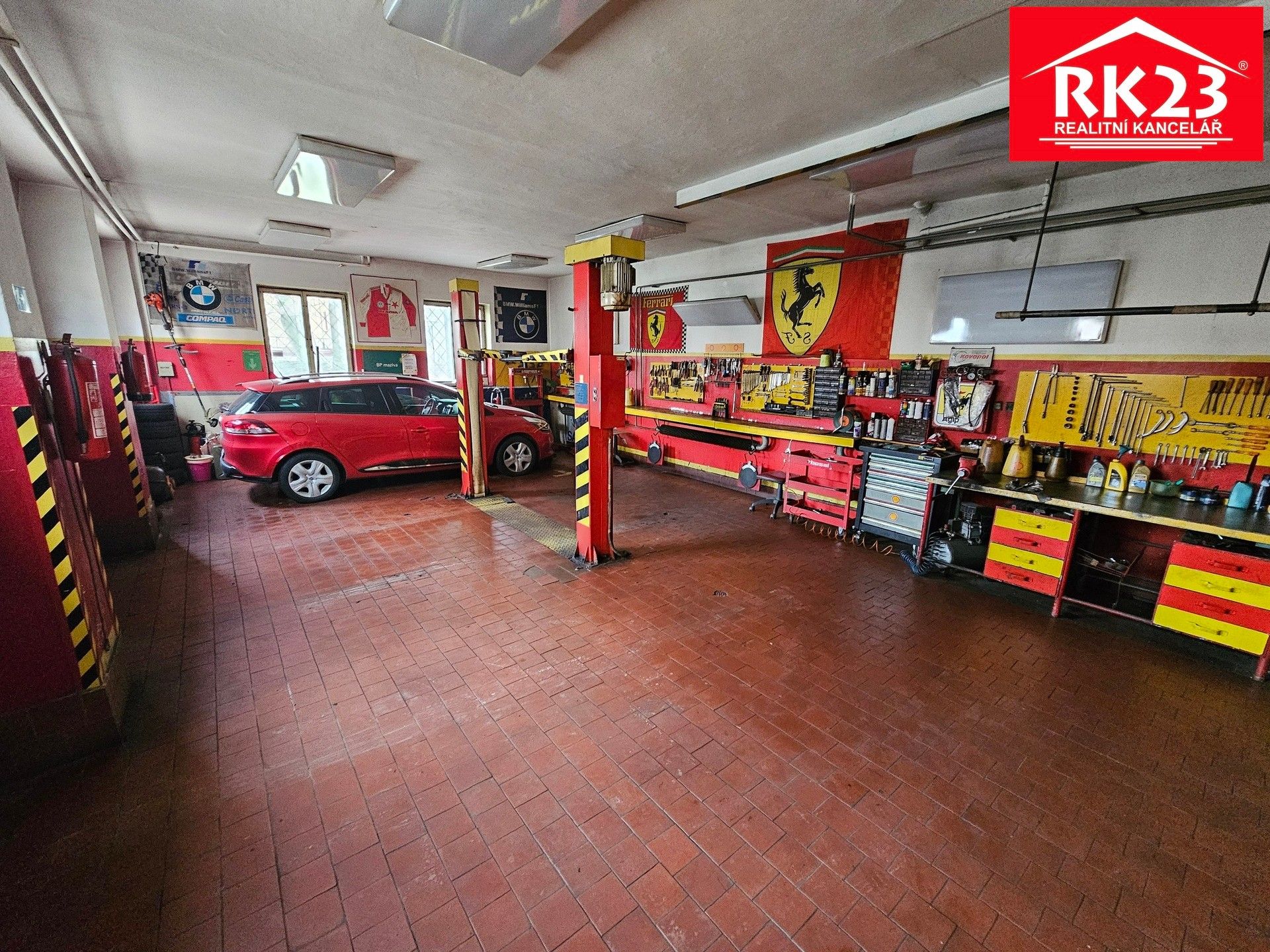Prodej komerčního prostoru 941 m² - foto 7
