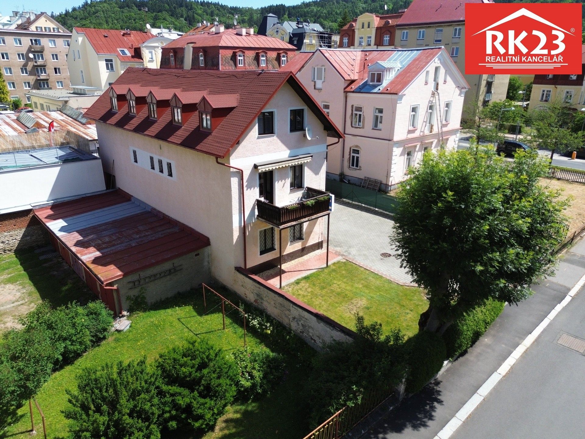 Prodej komerčního prostoru 941 m² - foto 11