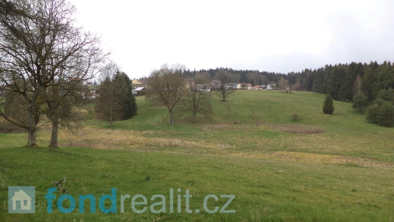 Prodej nemovitosti 22368 m² - foto 4
