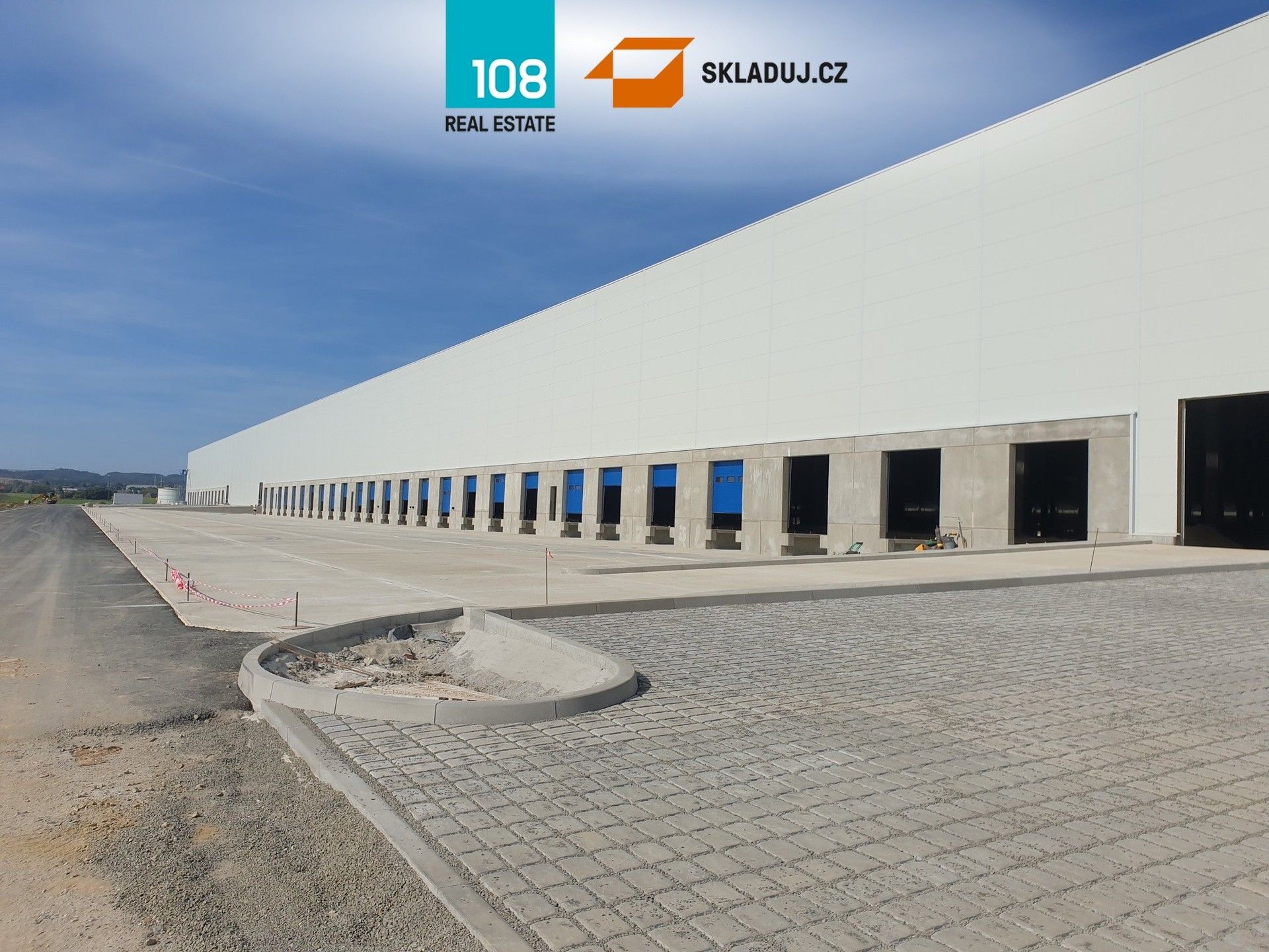 Pronájem komerčního prostoru 20000 m² - foto 1