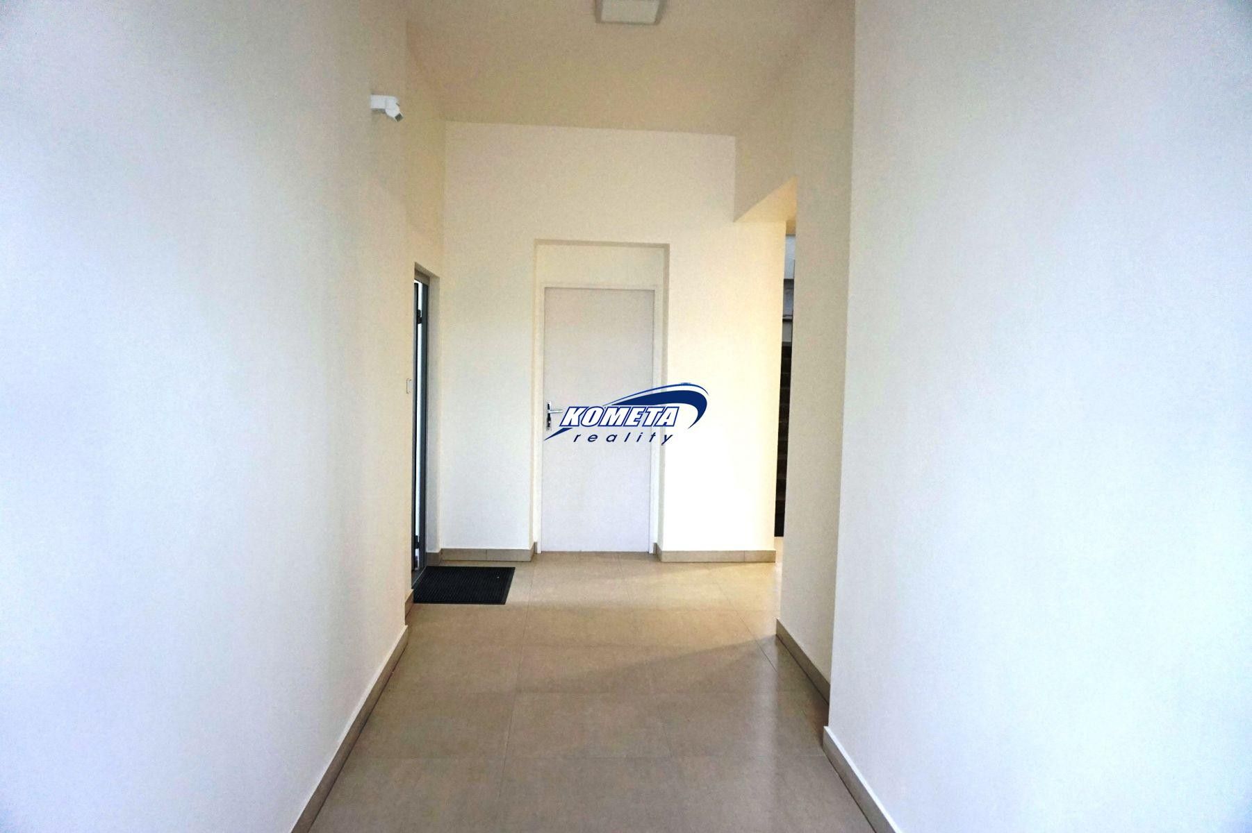 Pronájem komerčního prostoru 21 m² - foto 3