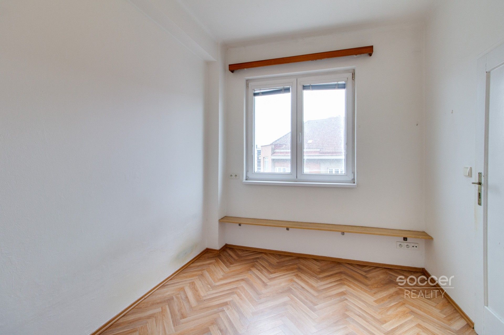 Pronájem bytu 1+1 45 m² - foto 4